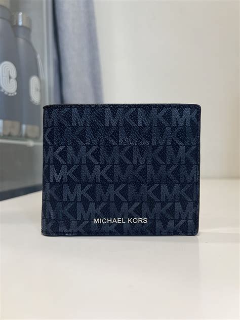 michael kors admiral wallet|Michael Kors Cooper Billfold with Passcase.